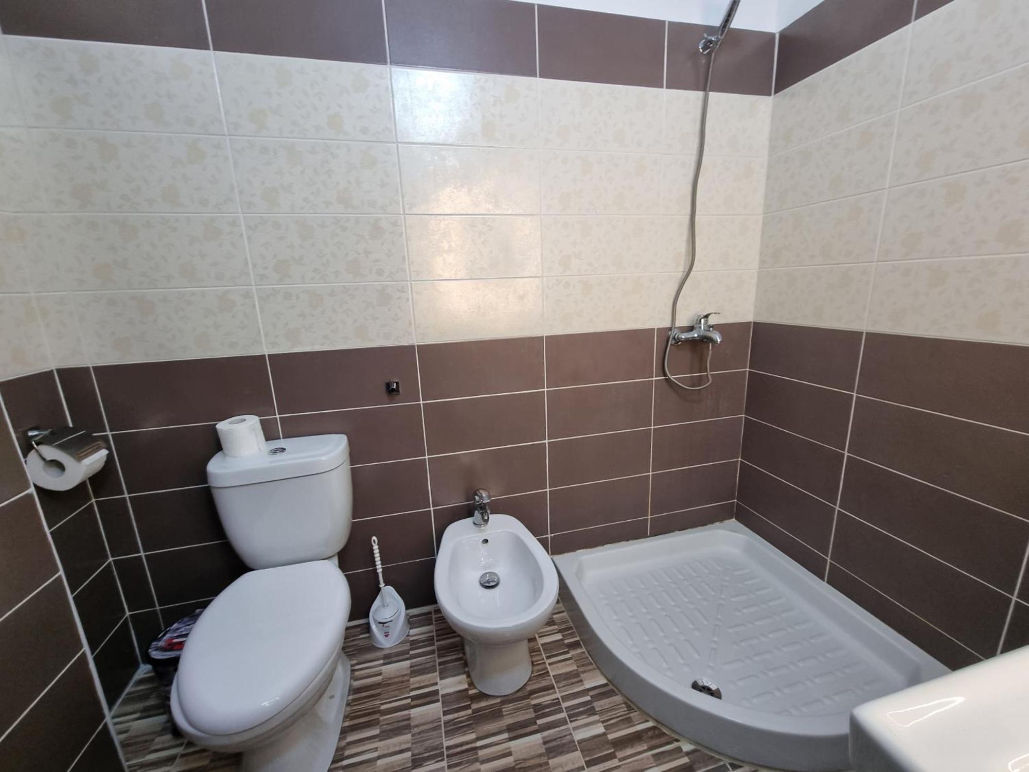 Teo'S Deluxe Studios Vlorë Екстериор снимка